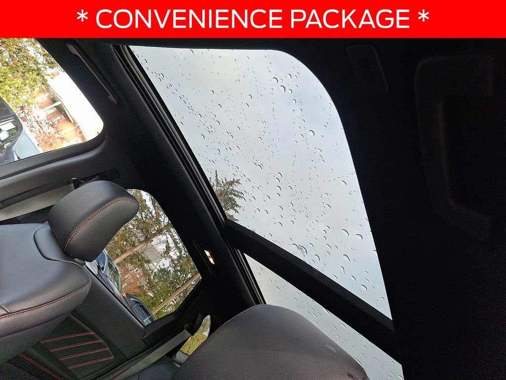 Certified 2022 Ford Edge ST-Line image 14