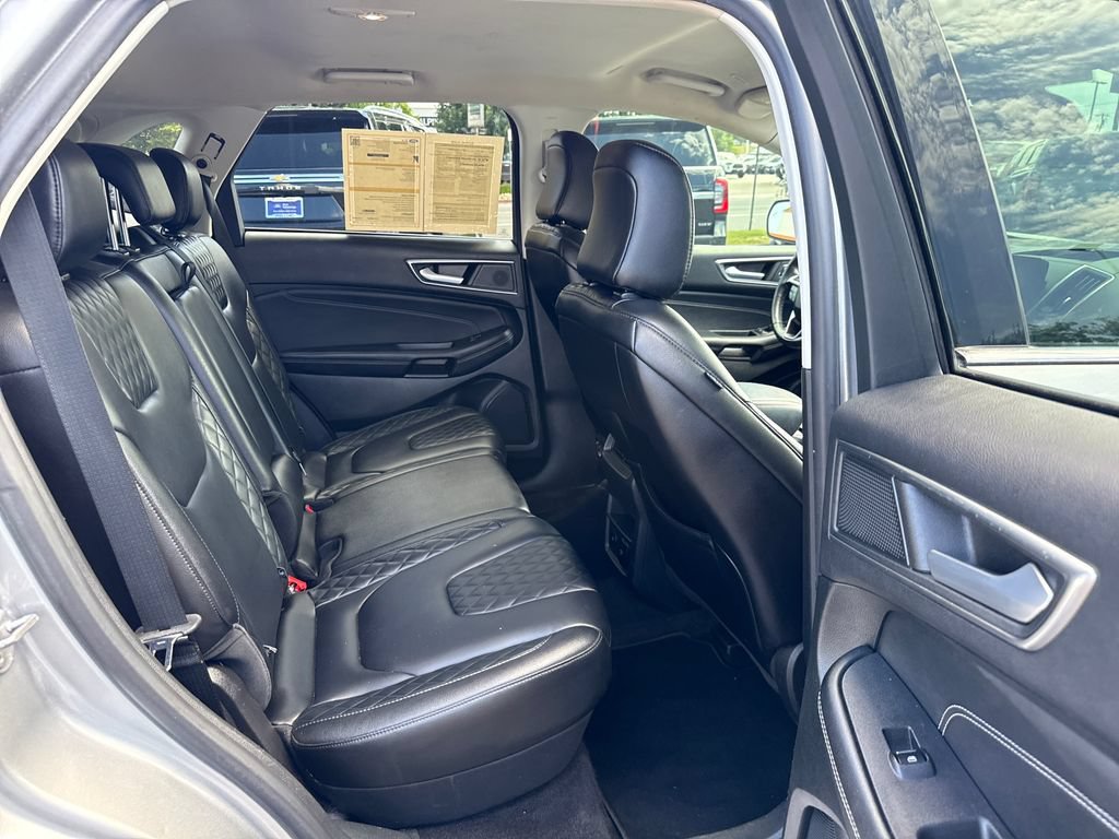Certified 2023 Ford Edge Titanium AWD/4WD image 25