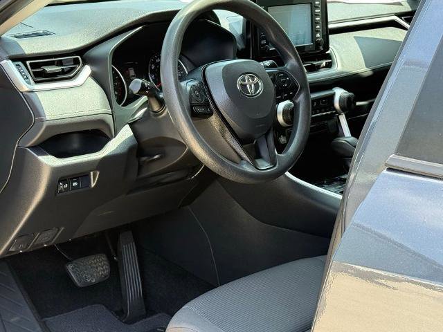 Used 2019 Toyota RAV4 LE w/ Carpet Mat Package FWD image 7