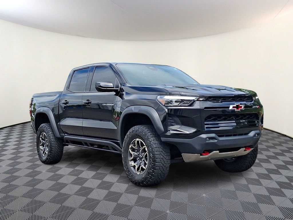 Used 2023 Chevrolet Colorado ZR2 w/ ZR2 Convenience Package III