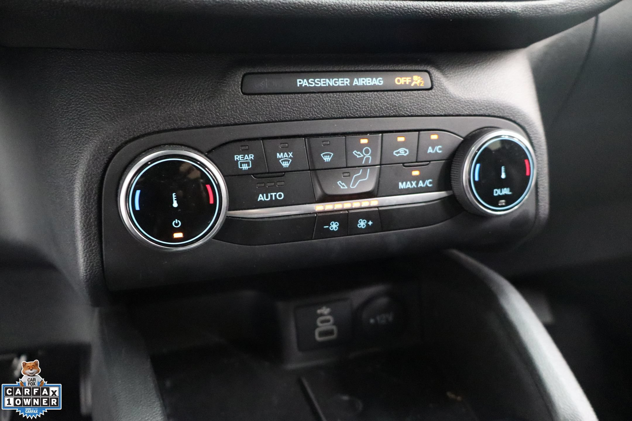 Certified 2025 Ford Escape ST-Line FWD image 19