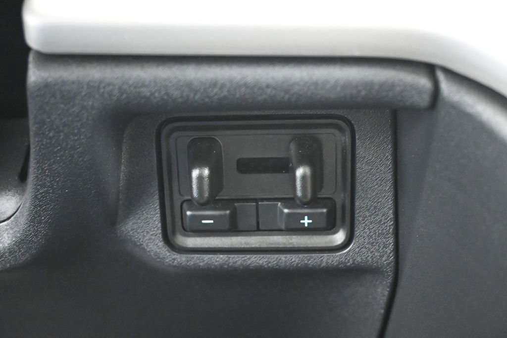 Certified 2025 Ford Expedition Max Active RWD image 19
