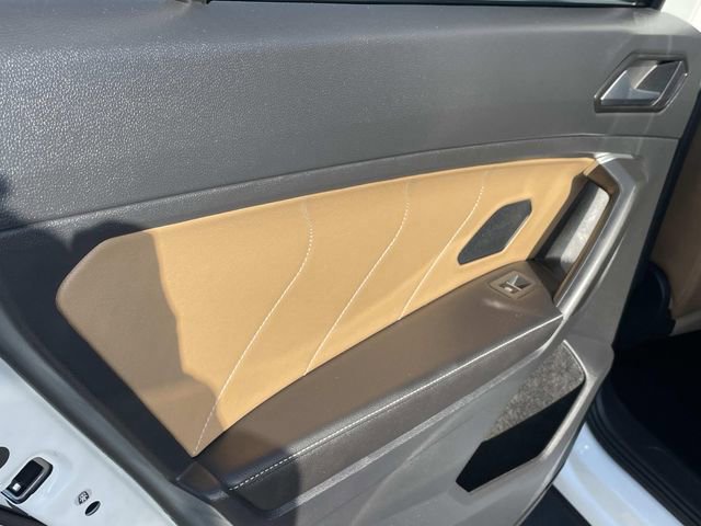 Used 2023 Volkswagen Tiguan SE R-Line image 22