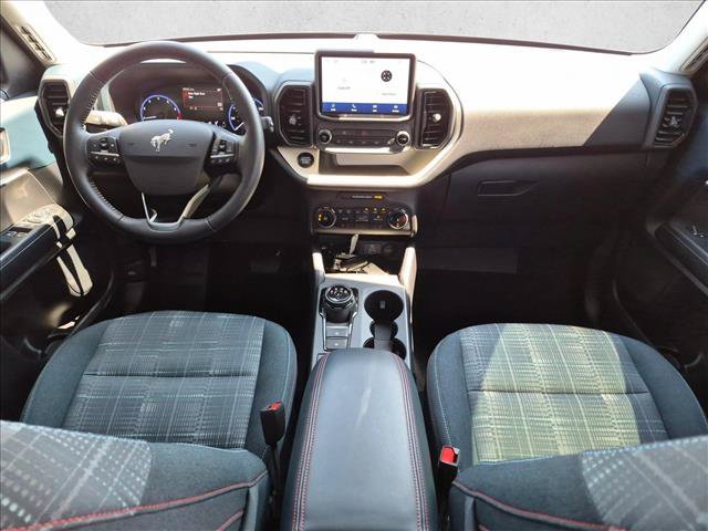 Certified 2023 Ford Bronco Sport Heritage w/ Heritage Convenience Package AWD/4WD image 18