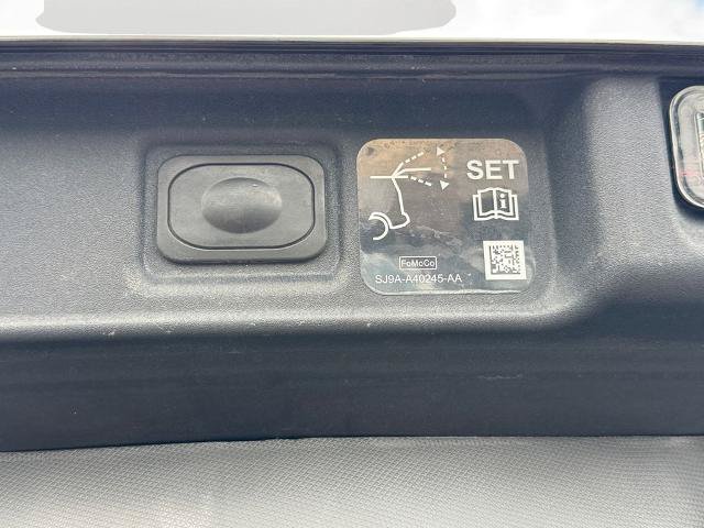 Certified 2025 Ford Mustang Mach-E Premium w/ Interior Protection Package AWD/4WD image 9