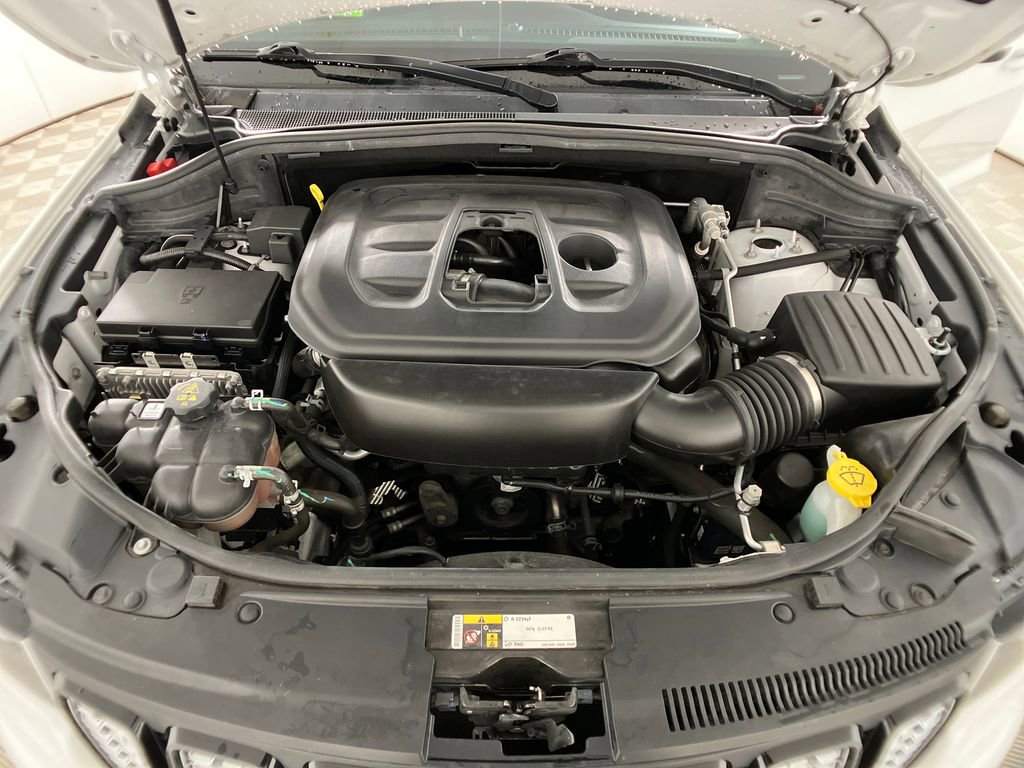 Used 2021 Jeep Grand Cherokee Laredo X image 32