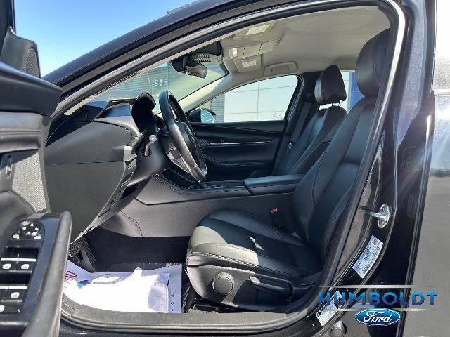 Used 2024 MAZDA MAZDA3 s FWD image 13