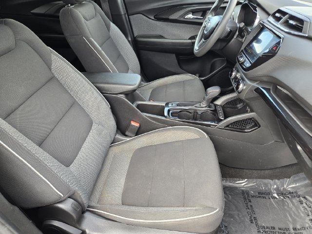 Used 2021 Chevrolet TrailBlazer LT w/ Convenience Package FWD image 14