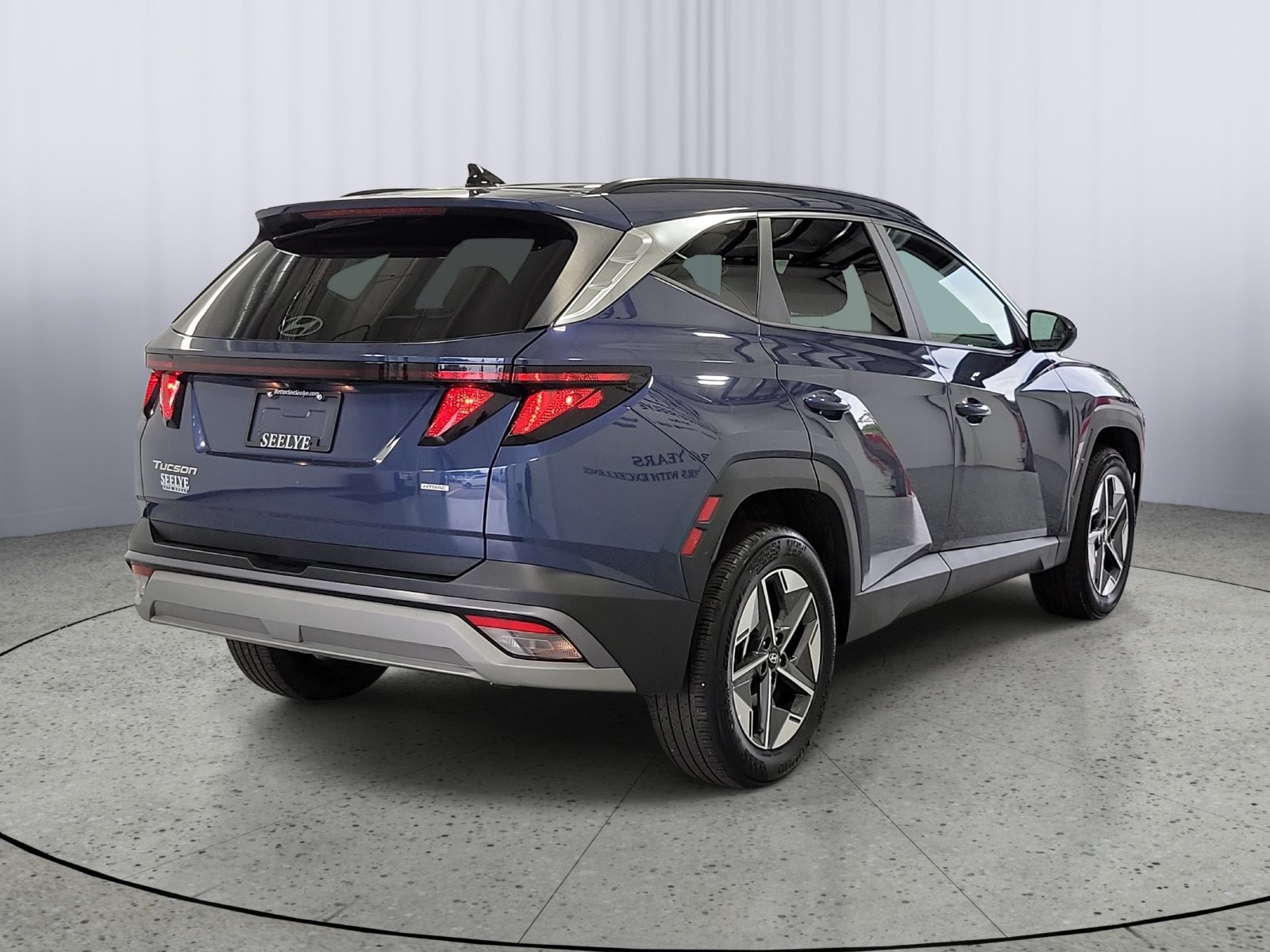 Used 2025 Hyundai Tucson SEL AWD/4WD image 2