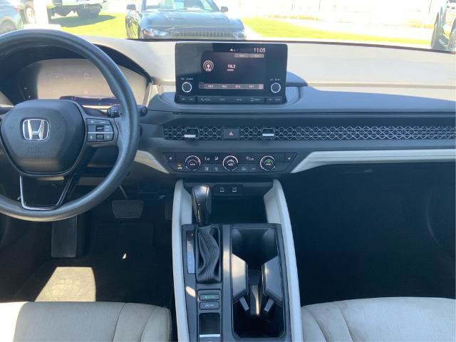 Used 2023 Honda Accord EX image 26