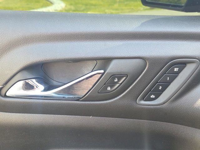 Used 2023 GMC Acadia SLT w/ Elevation Edition AWD/4WD image 22