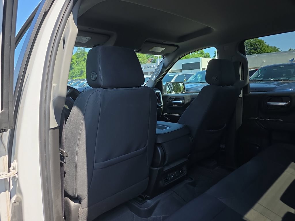 Used 2021 Chevrolet Silverado 1500 LT w/ LPO, Liner Protection Package AWD/4WD image 17