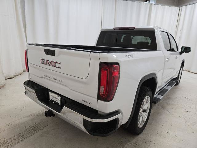 Used 2021 GMC Sierra 1500 SLT w/ SLT Premium Plus Package AWD/4WD image 13