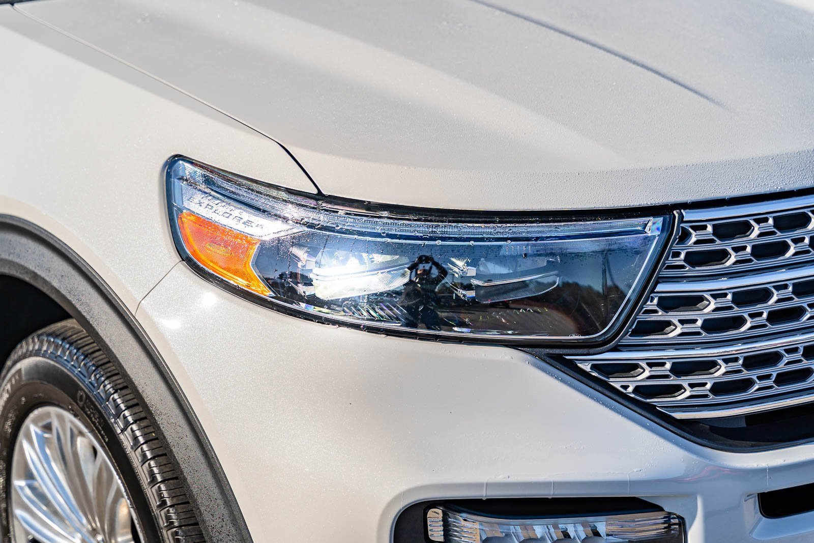 Certified 2023 Ford Explorer Limited w/ Equipment Group 301A image 10