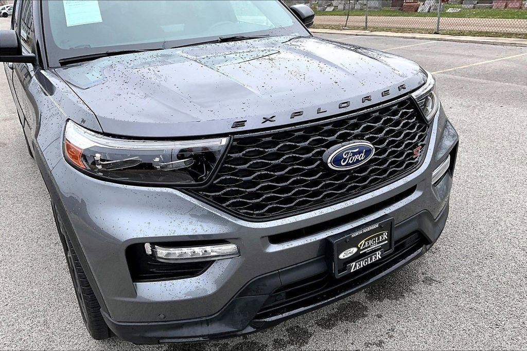 Certified 2024 Ford Explorer ST w/ Equipment Group 401A image 31