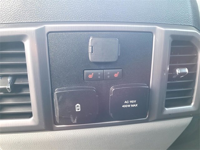Certified 2022 Ford F350 Limited image 14