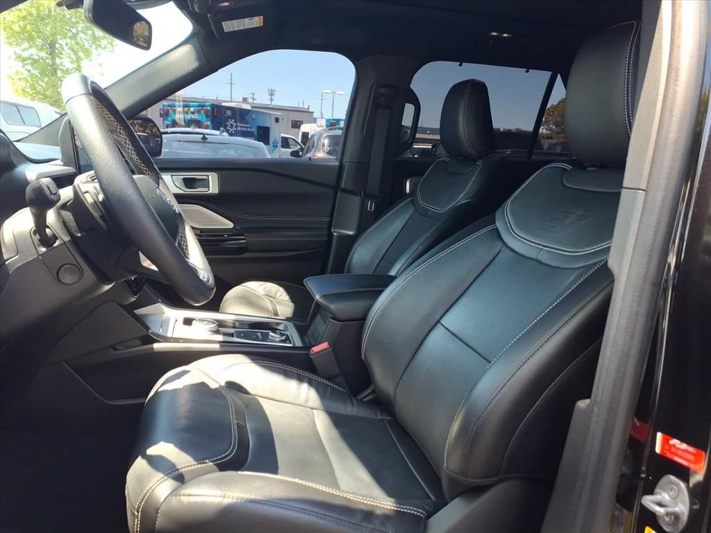 Certified 2023 Ford Explorer ST w/ Equipment Group 401A AWD/4WD image 18
