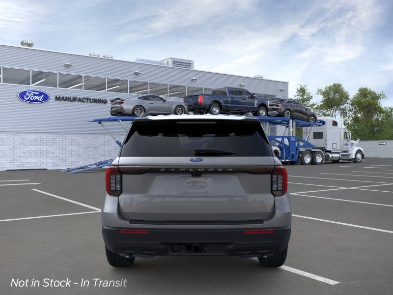 Certified 2026 Ford Explorer Active RWD image 8