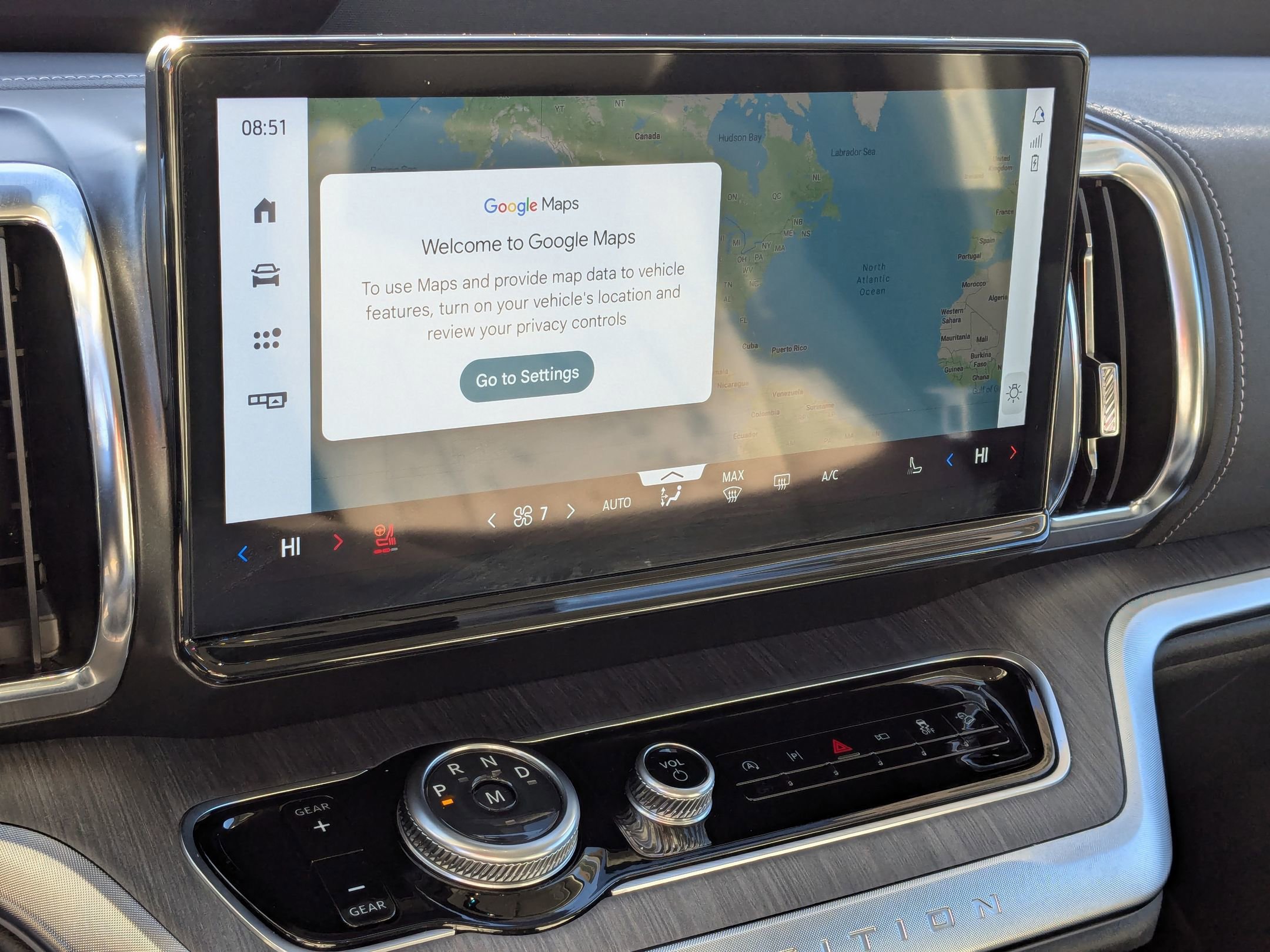 Certified 2025 Ford Expedition Platinum w/ Platinum Ultimate Package image 24