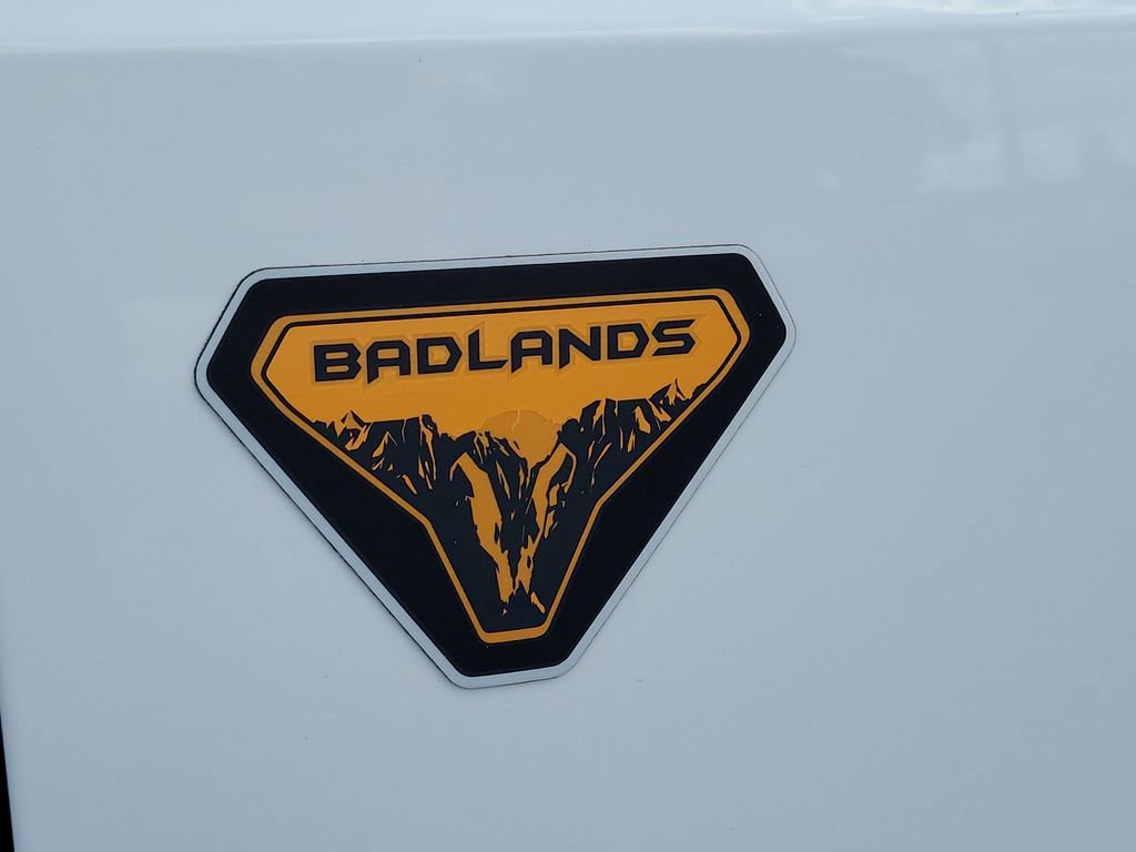Certified 2022 Ford Bronco Badlands AWD/4WD image 6
