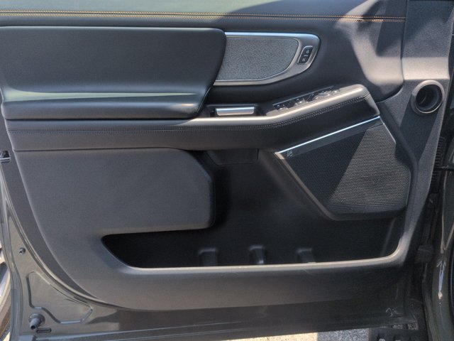 Certified 2025 Ford Expedition Tremor AWD/4WD image 13