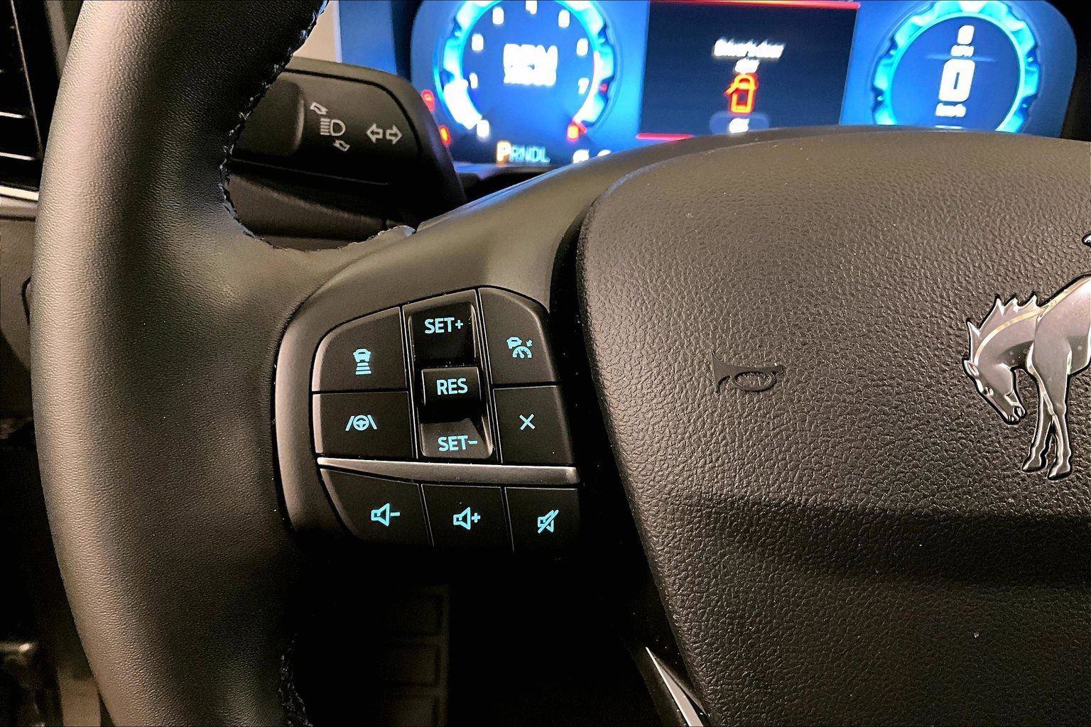 Certified 2025 Ford Bronco Sport Heritage w/ Convenience Package image 17