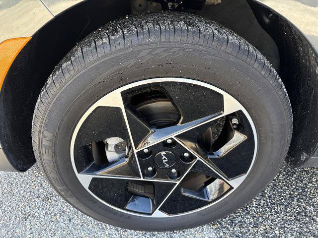 Used 2025 Kia Soul EX FWD image 33