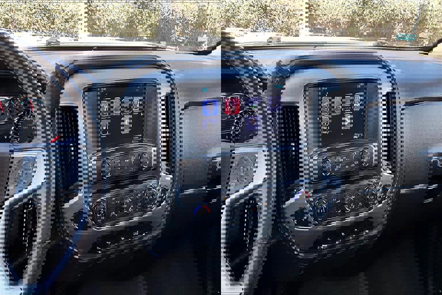 Used 2017 GMC Sierra 1500 SLT w/ Texas SLT Premium Package image 9