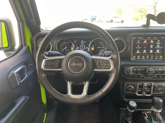 Used 2021 Jeep Wrangler Unlimited Sahara w/ Cold Weather Group AWD/4WD image 16