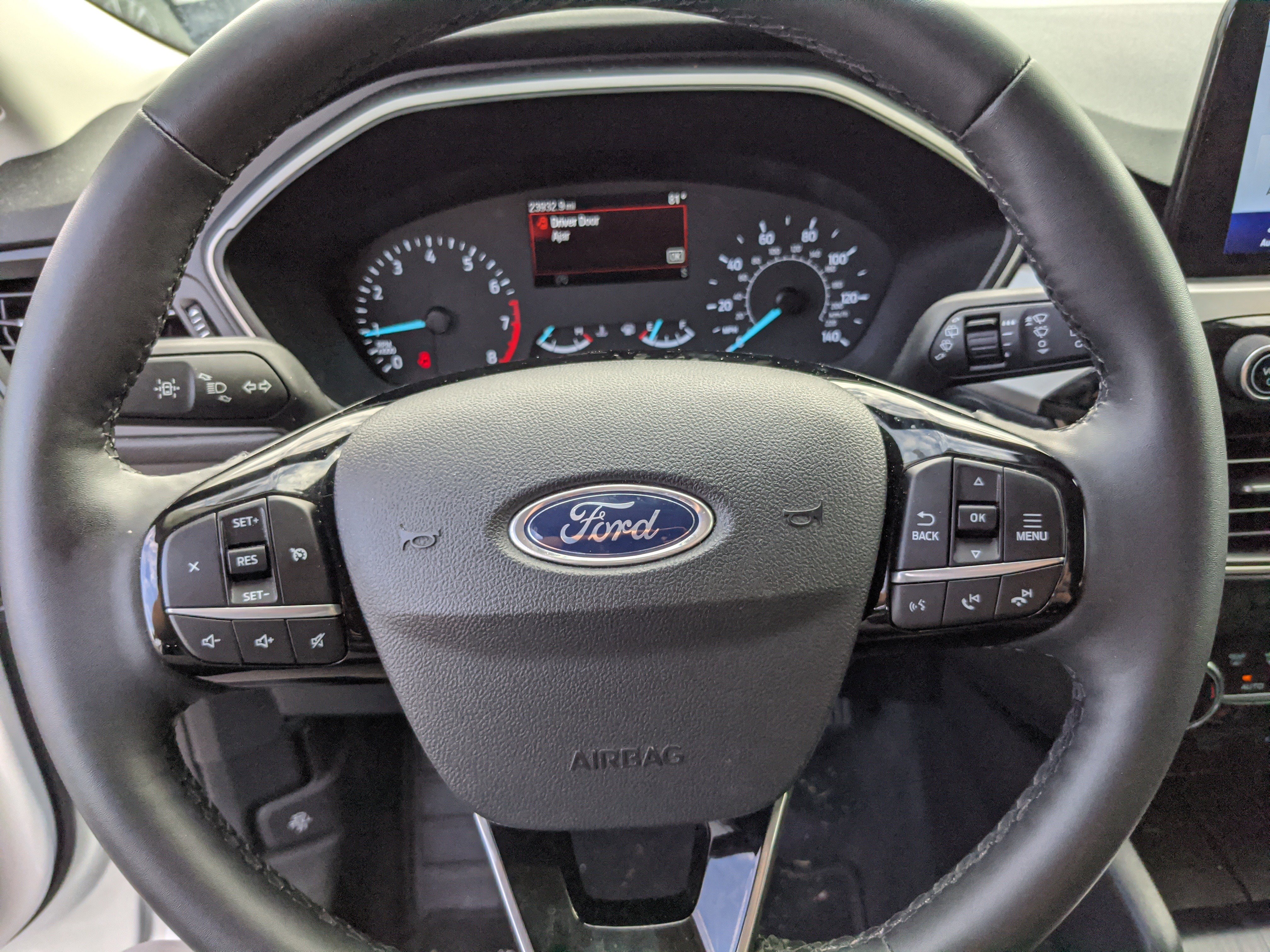 Certified 2022 Ford Escape SEL image 29