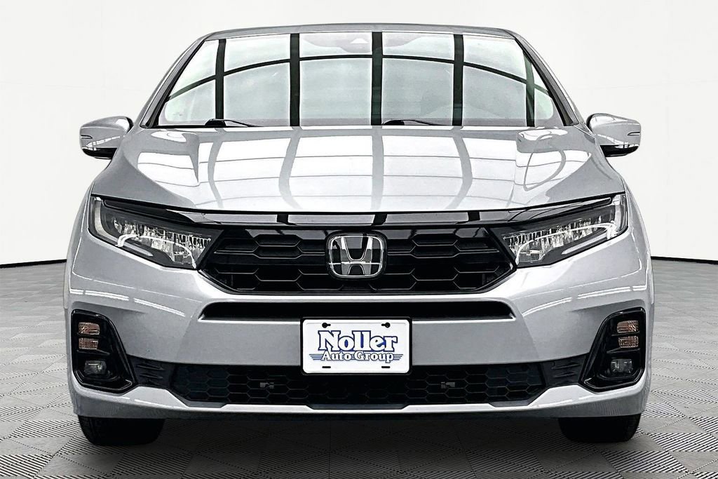 Used 2025 Honda Odyssey Elite image 6