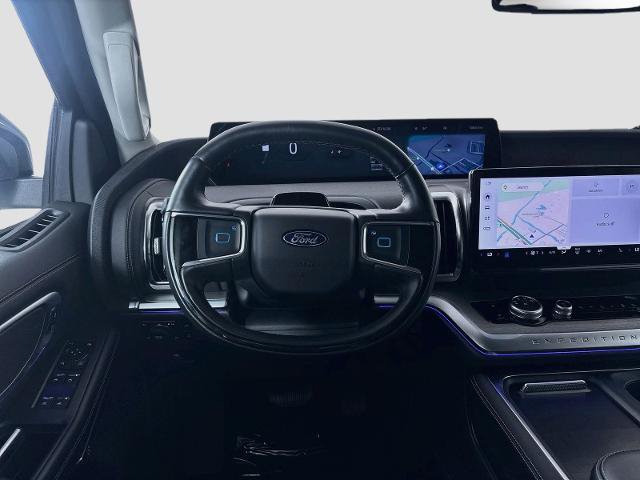 Certified 2025 Ford Expedition Max Platinum w/ Driver's Package AWD/4WD image 11