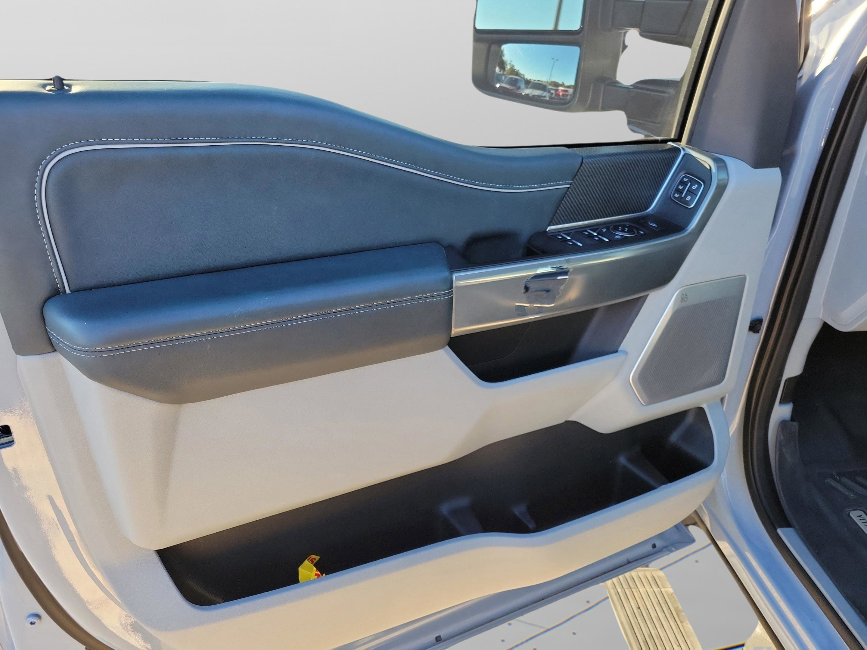 Certified 2024 Ford F250 Limited w/ FX4 Off-Road Package image 4