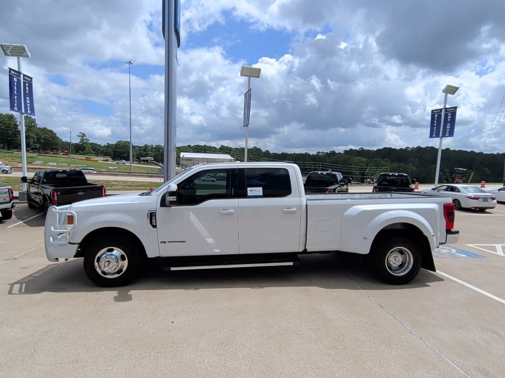 Certified 2022 Ford F350 Lariat w/ Lariat Value Package RWD image 6