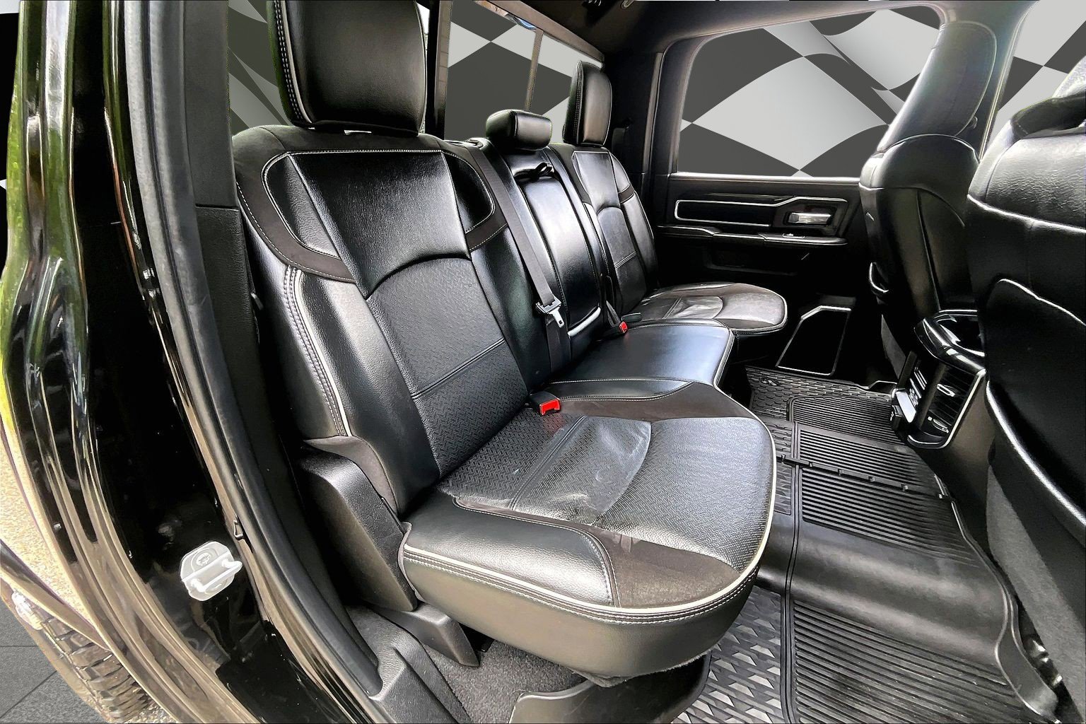 Used 2022 RAM 2500 Laramie AWD/4WD image 27