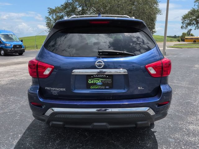 Used 2020 Nissan Pathfinder SL w/ Cargo Package FWD image 6