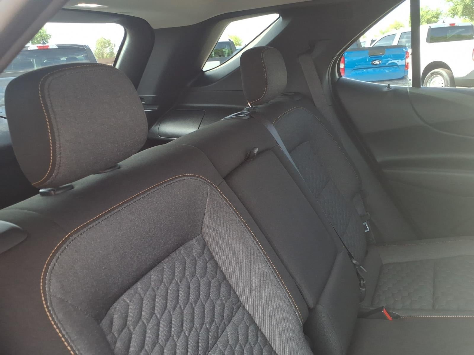 Used 2018 Chevrolet Equinox LT FWD image 15