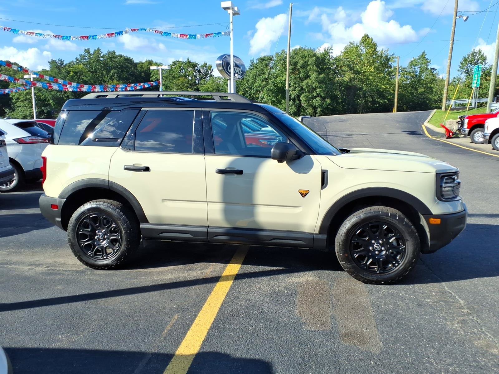 Certified 2025 Ford Bronco Sport Badlands w/ Badlands Tech Package AWD/4WD image 9