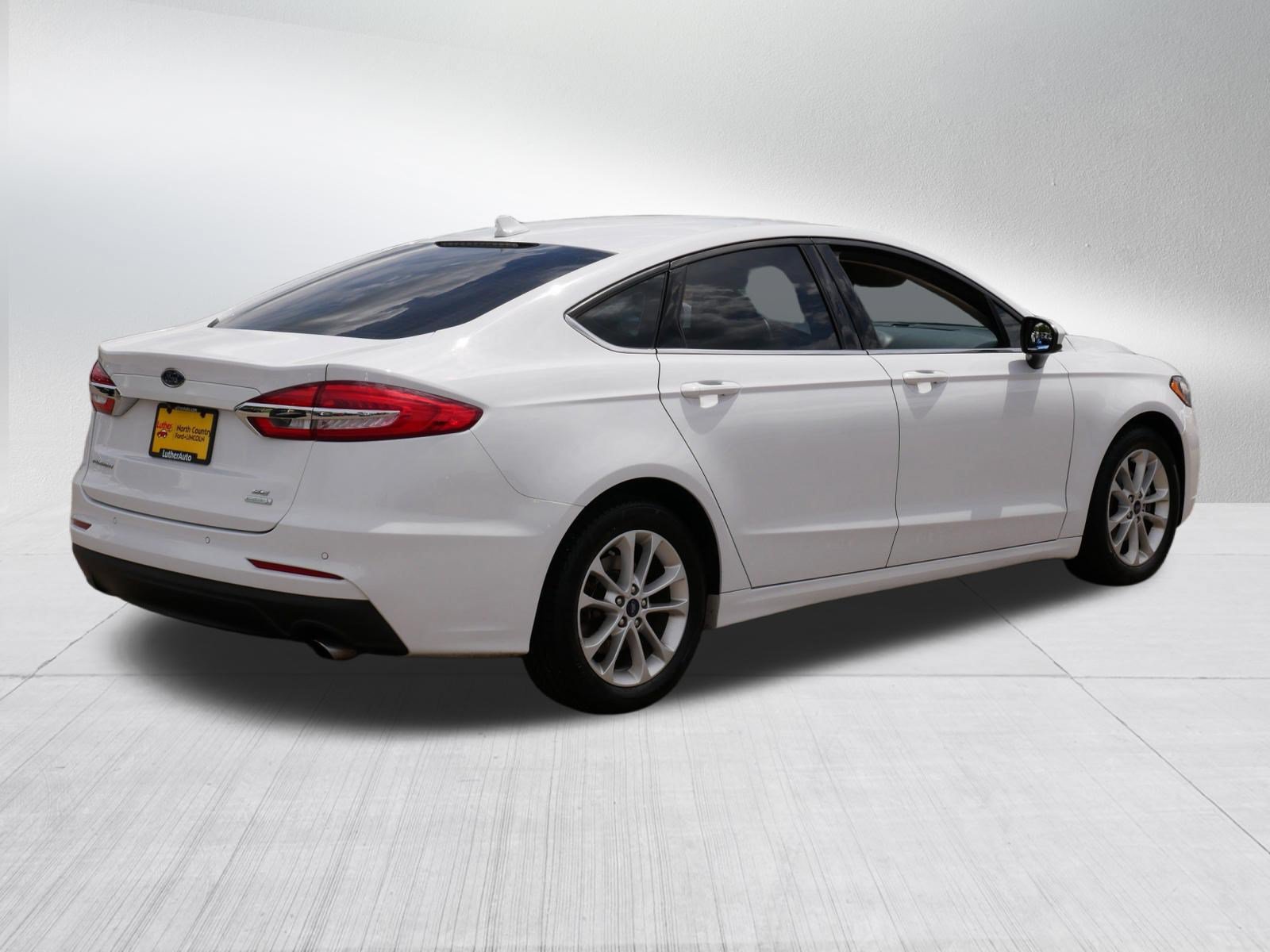 Certified 2020 Ford Fusion SE FWD image 7
