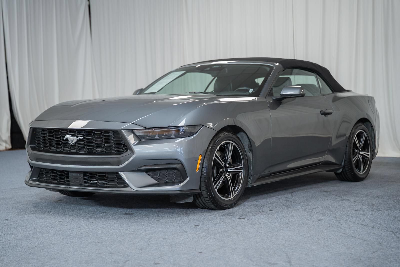 Certified 2025 Ford Mustang Premium RWD image 3