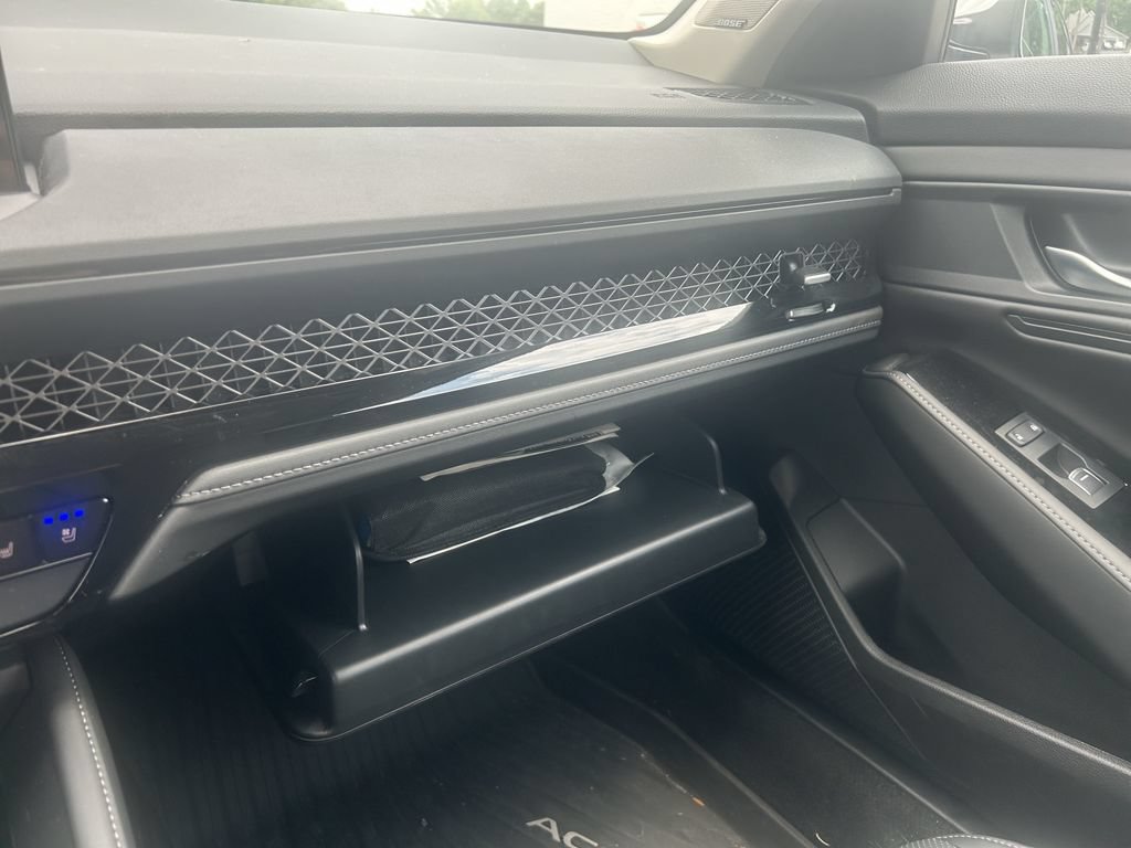Used 2025 Honda Accord Touring image 30