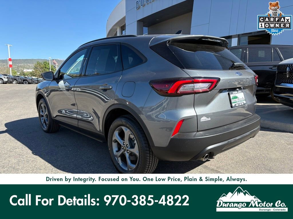Certified 2025 Ford Escape ST-Line AWD/4WD image 5