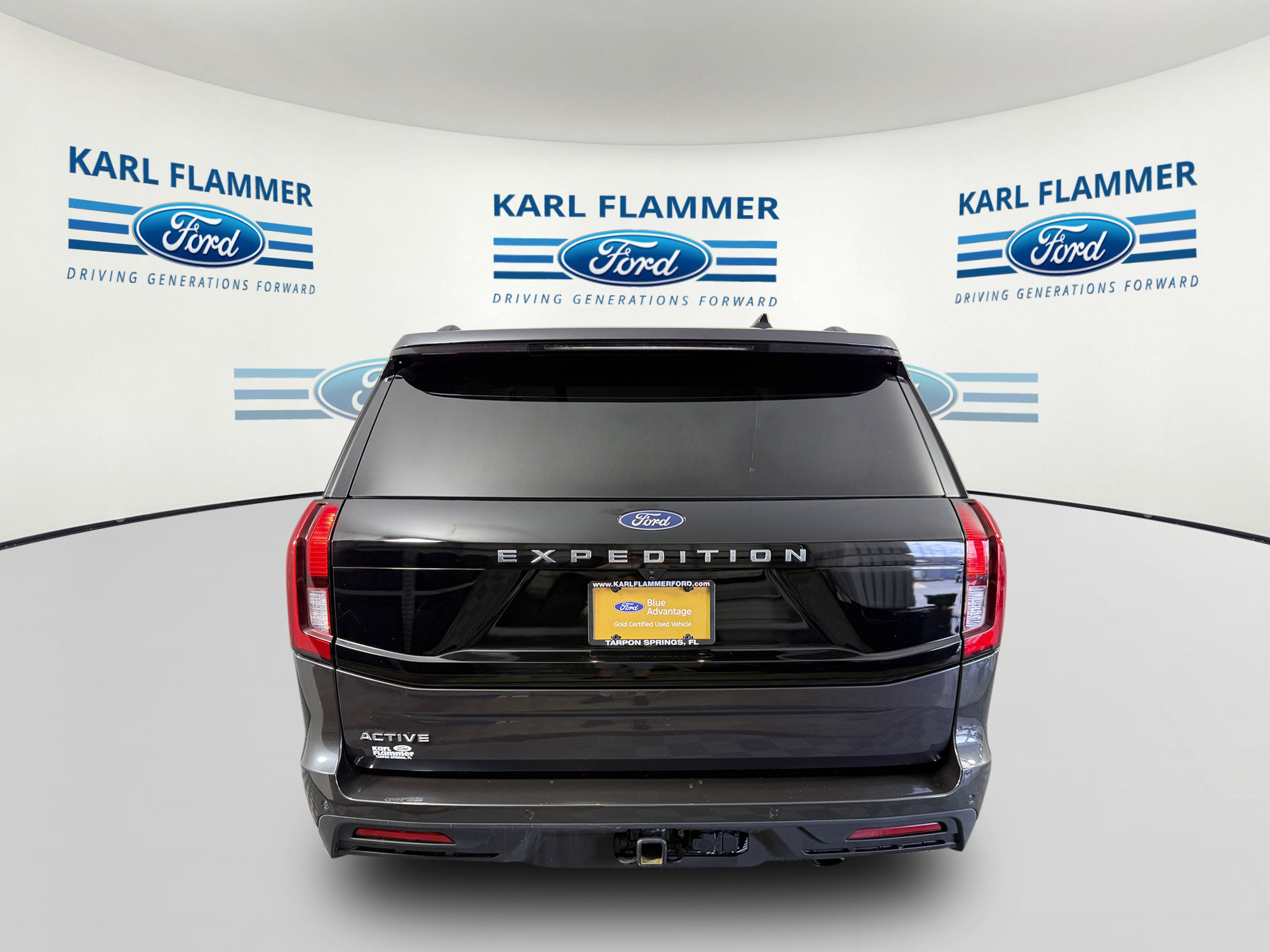 Certified 2025 Ford Expedition Active RWD image 4