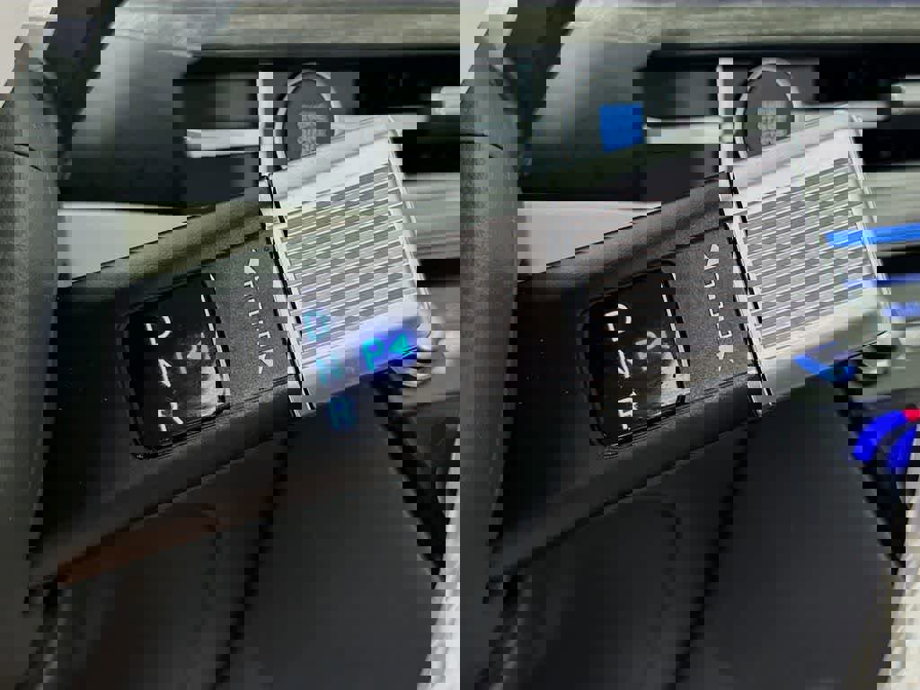 Used 2025 Hyundai Santa Fe Calligraphy image 21