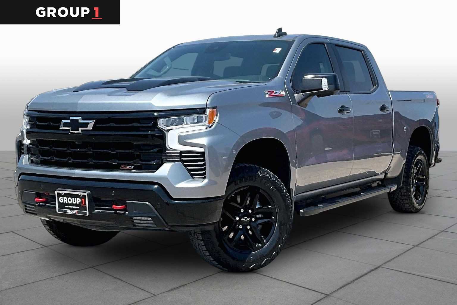Used 2024 Chevrolet Silverado 1500 LT Trail Boss w/ LT Trail Boss Premium Package AWD/4WD image 1