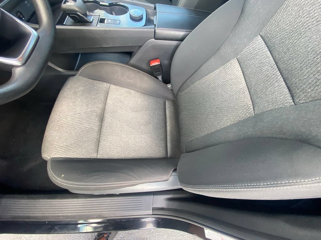 Used 2024 Nissan Rogue SV AWD/4WD image 20