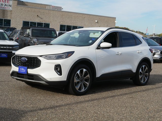 Certified 2023 Ford Escape Platinum AWD/4WD image 7