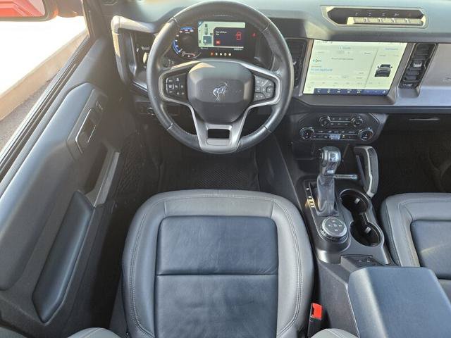 Certified 2022 Ford Bronco Outer Banks w/ Sasquatch Package AWD/4WD image 15