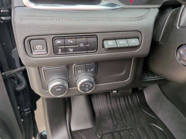 Used 2024 GMC Yukon XL Denali RWD image 26