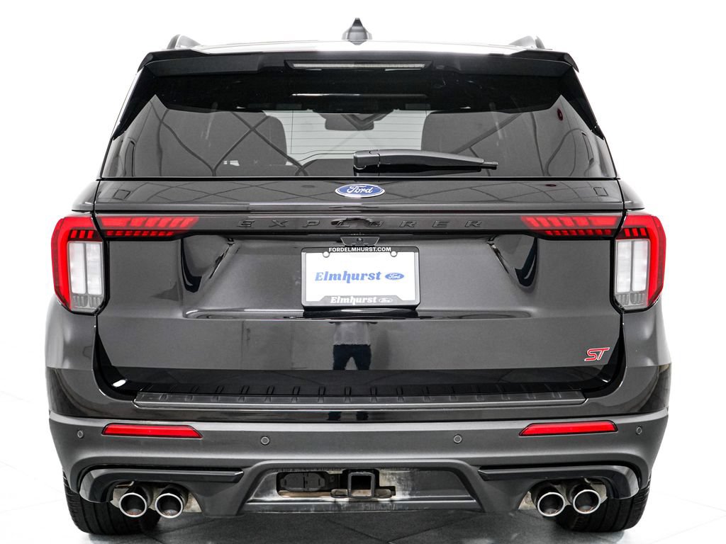 Certified 2025 Ford Explorer ST AWD/4WD image 6